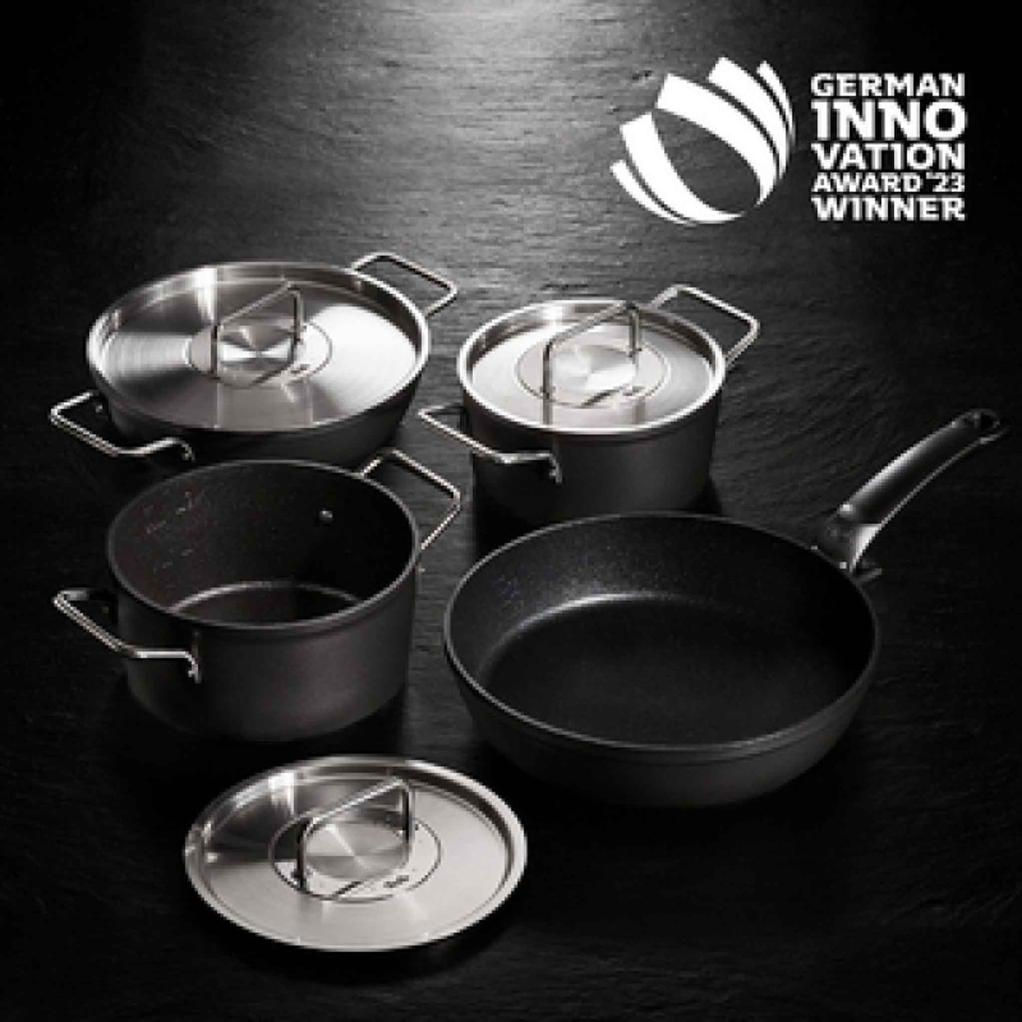 24cm ADAMANT® CASSEROLE WITH METAL LID