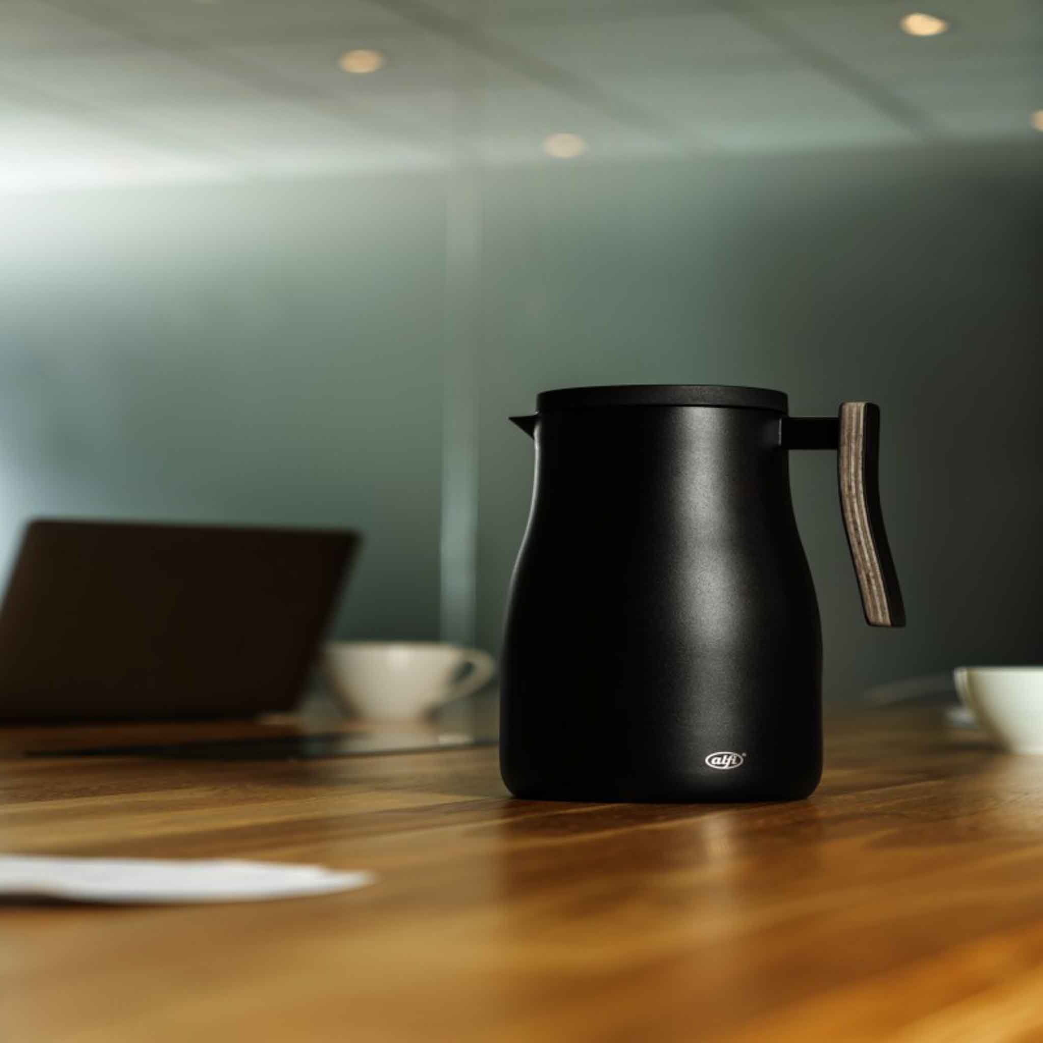 1.0L INSULATED CARAFE STUDIO ALLURE - BLACK MAT