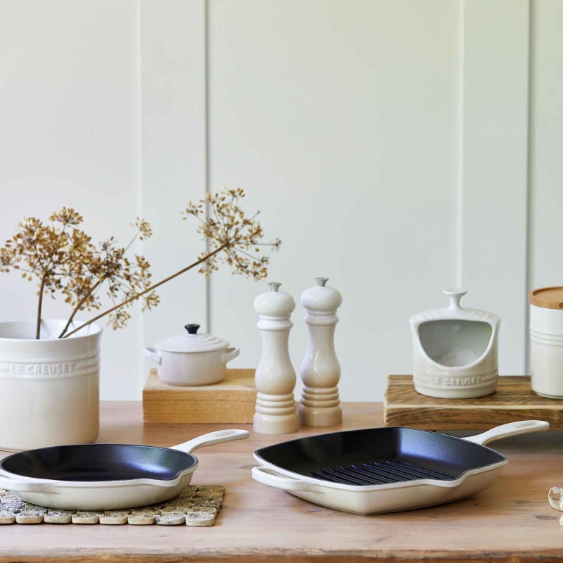 Le Creuset Signature Cast Iron Square Grillit 26cm Meringue