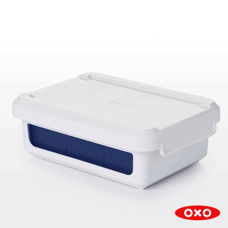 COVERED ICE CUBE TRAY LARGE CUBE