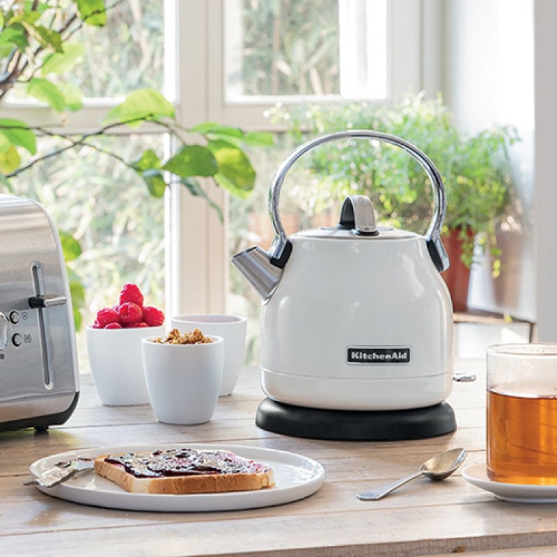 1.25L ELECTRIC KETTLE - ALMOND CREAM