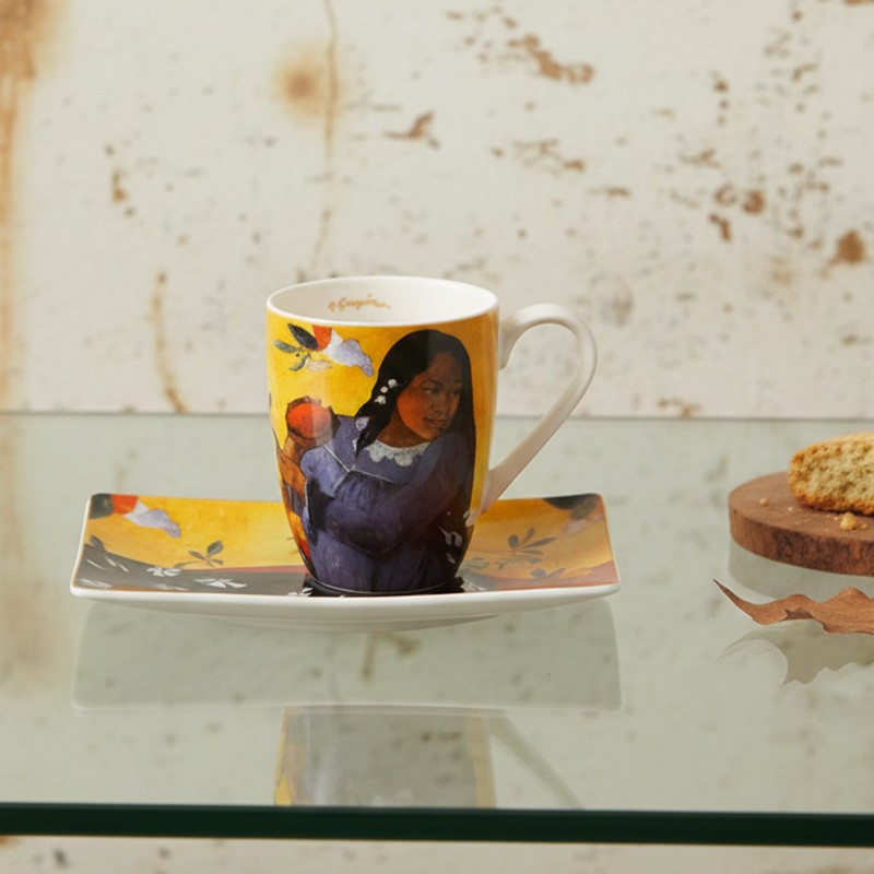 WOMAN WITH MANGO MUG - 350ml