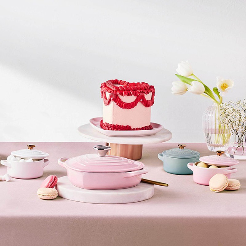 20CM SHALLOW HEART CASSEROLE - SHELL PINK