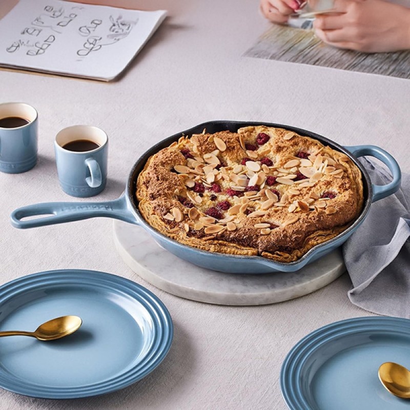 23CM SIGNATURE CAST IRON ROUND SKILLET - CHAMBRAY