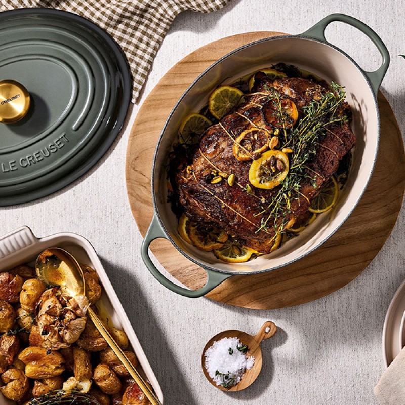 31CM CAST IRON OVAL SHALLOW CASSEROLE - THYME