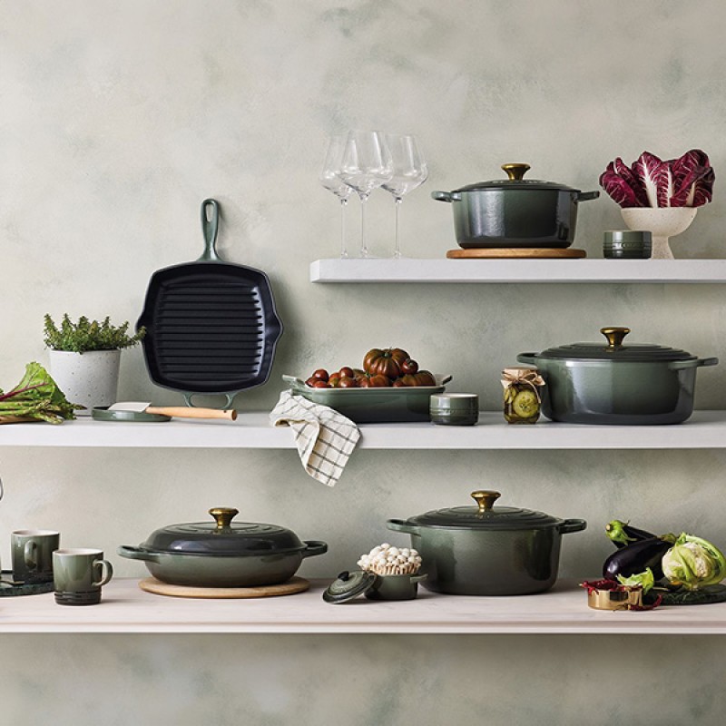 31CM CAST IRON OVAL SHALLOW CASSEROLE - THYME