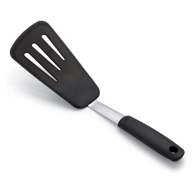 FLEXIBLE OMELET TURNER