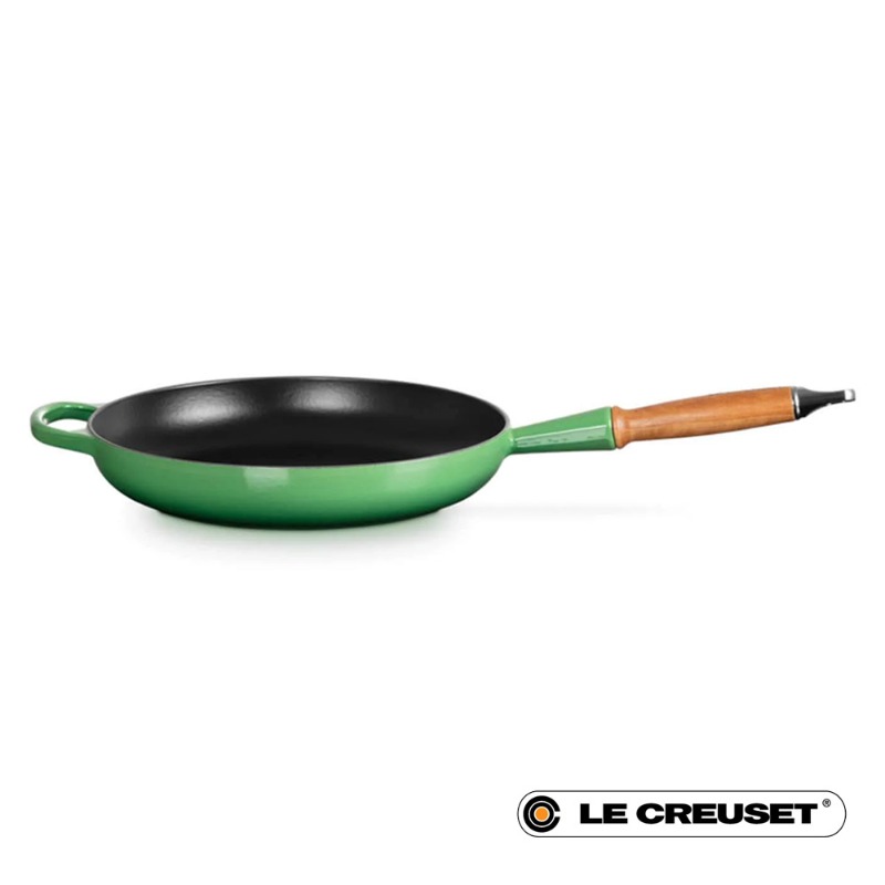 28cm CAST IRON FRYING PAN WITH WOODEN HANDLE - BAMBOO GREEN