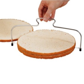 EASY BAKING CAKE BASE CUTTER