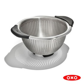 STAINLESS STEEL 3 QT COLANDER