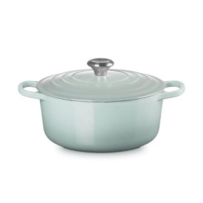 26CM SIGNATURE ENAMELLED CAST IRON ROUND CASSEROLE...
