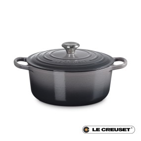 26CM SIGNATURE ENAMELLED CAST IRON ROUND CASSEROLE...
