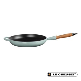 28cm CAST IRON FRYING PAN WITH WOODEN HANDLE -  SE...